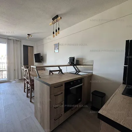 דירה Location Cosy Avec Wi-fi Et Parking Couvert Aux Angles - Fr-1-295-208 *